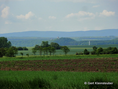 Blick zur Burg Gleichen (vorn) und zur Mühlburg