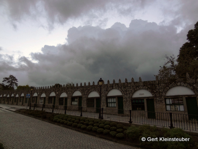 bedrohliche Wolken am Ortsausgang von Negreira